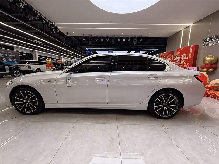 Фото 4 - BMW 3 Series