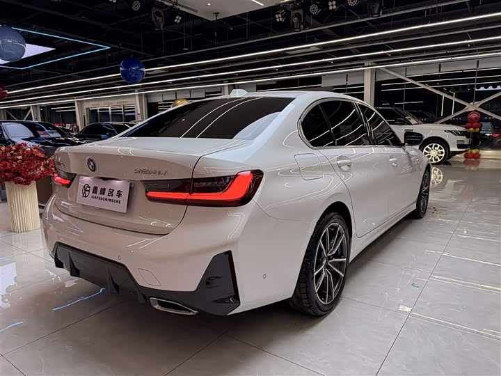 Фото 7 - BMW 3 Series