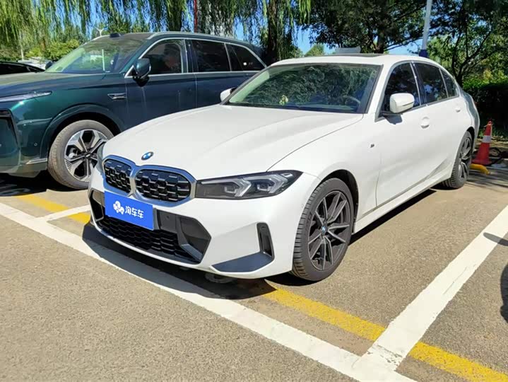 Фото 1 - BMW 3 Series