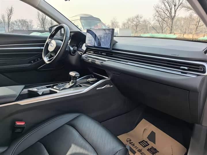 Фото 5 - Geely Emgrand