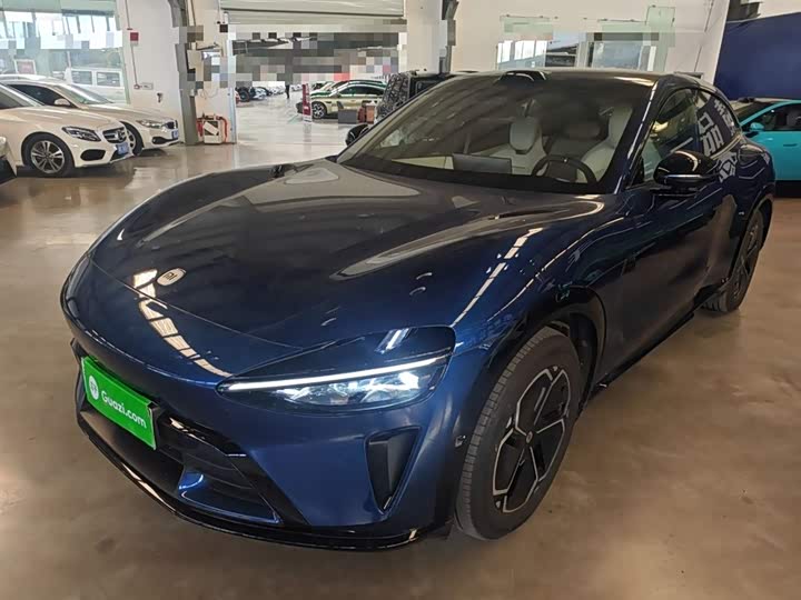 Фото 1 - Xiaomi YU7