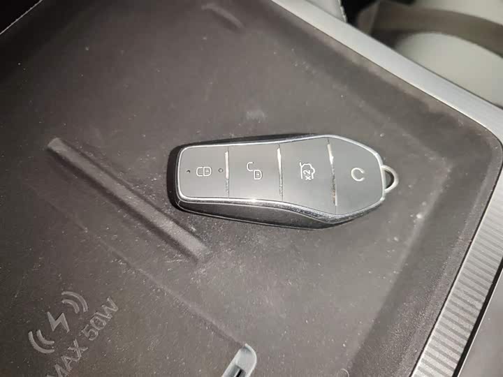 Фото 9 - BYD Song L DM-i Hybrid