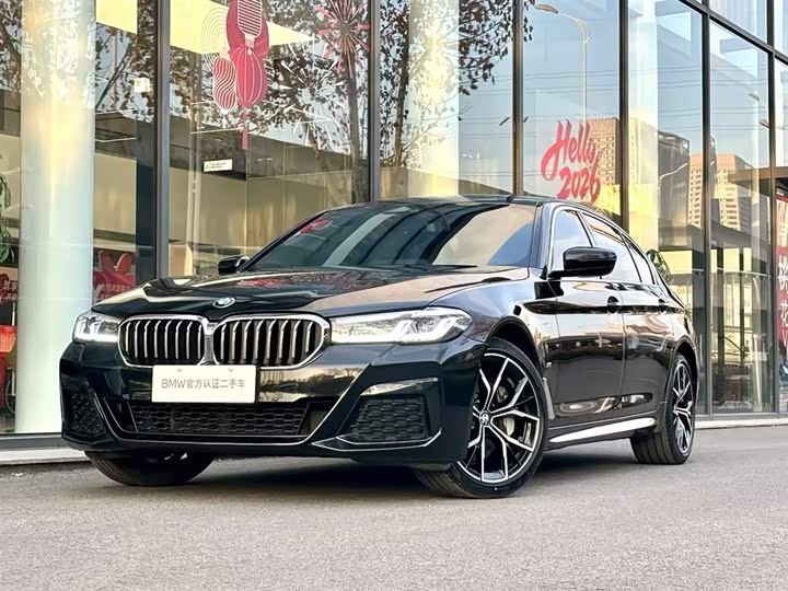 Фото 1 - BMW 5 Series