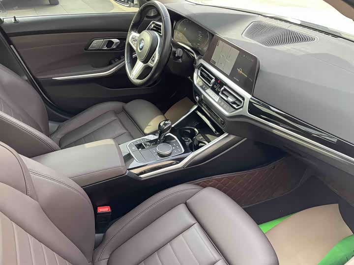 Фото 6 - BMW 3 Series