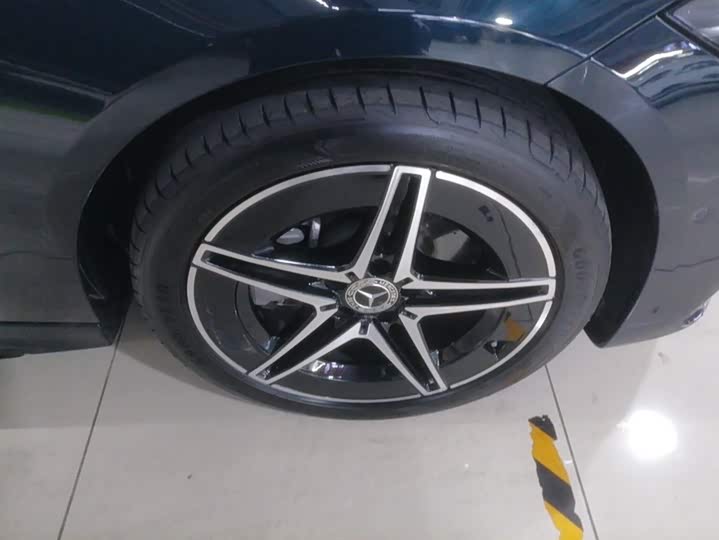 Фото 6 - Mercedes-Benz C-Class