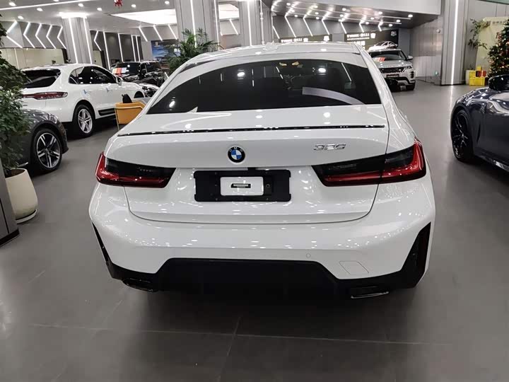 Фото 8 - BMW 3 Series