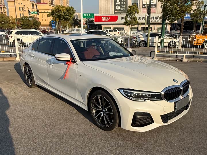 Фото 3 - BMW 3 Series