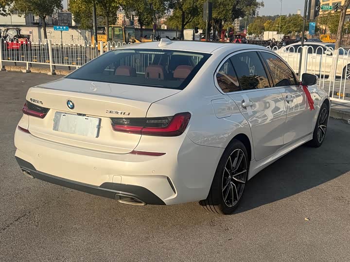 Фото 7 - BMW 3 Series