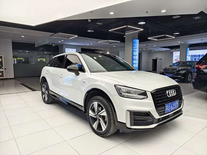 Фото 3 - Audi Q2L