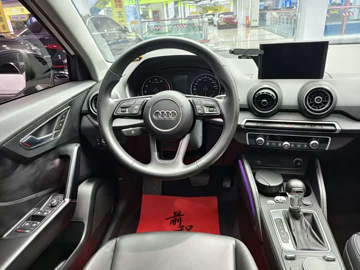 Фото 9 - Audi Q2L