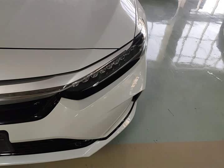 Фото 5 - Honda Inspire