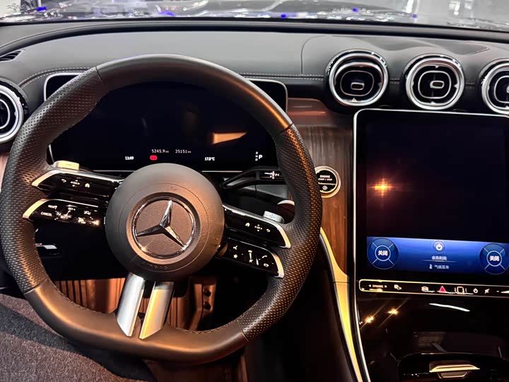 Фото 7 - Mercedes-Benz GLC-Class