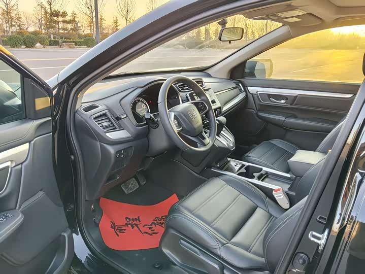 Фото 9 - Honda CR-V