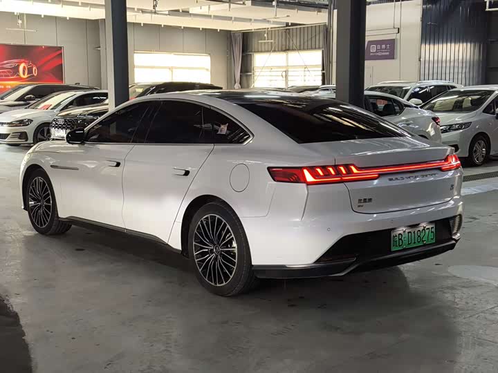 Фото 5 - BYD Han