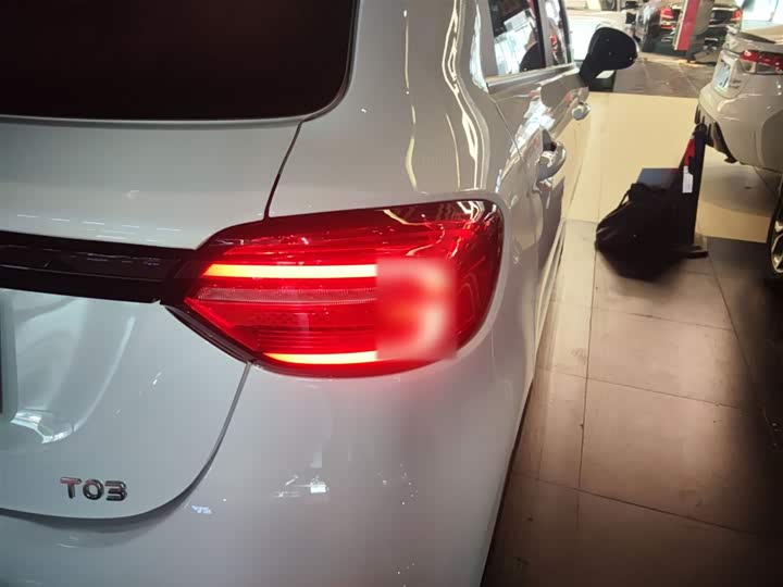 Фото 8 - Leapmotor T03