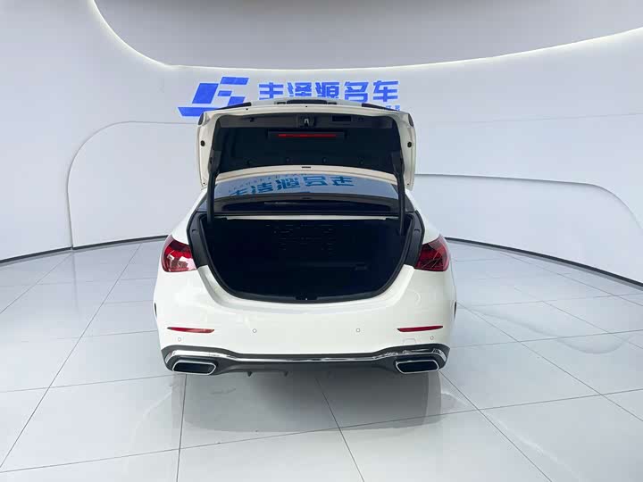 Фото 6 - Mercedes-Benz C-Class