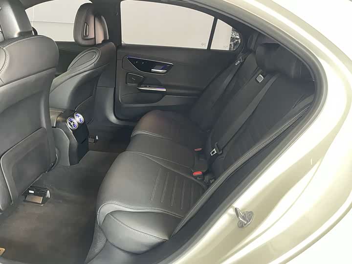 Фото 8 - Mercedes-Benz C-Class