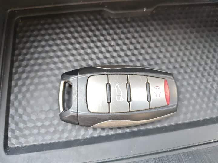 Фото 9 - Haval H6