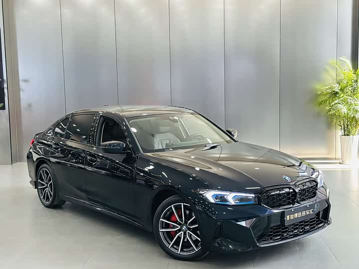 Фото 3 - BMW 3 Series