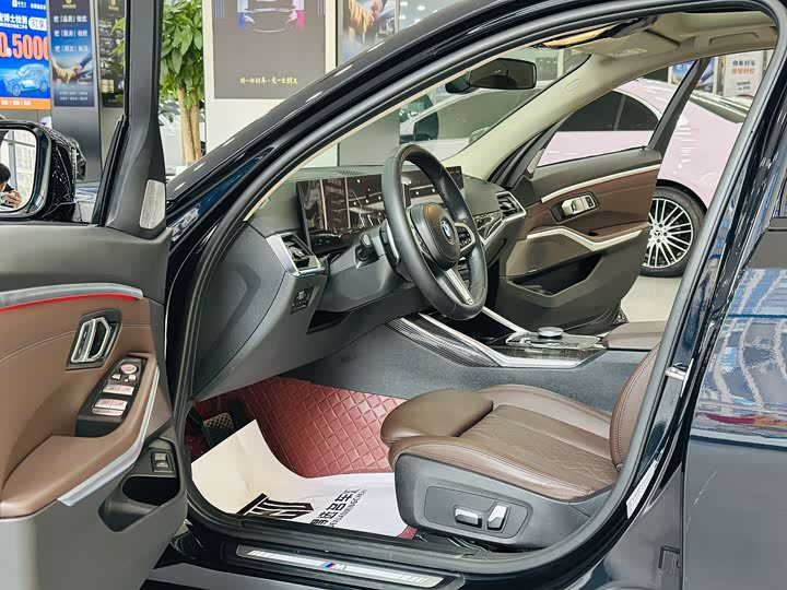 Фото 5 - BMW 3 Series