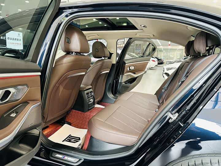 Фото 6 - BMW 3 Series