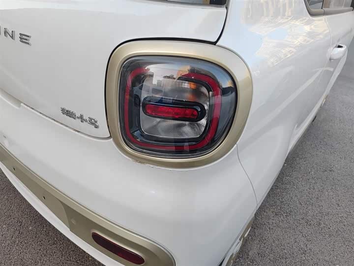 Фото 8 - Bestune Pony