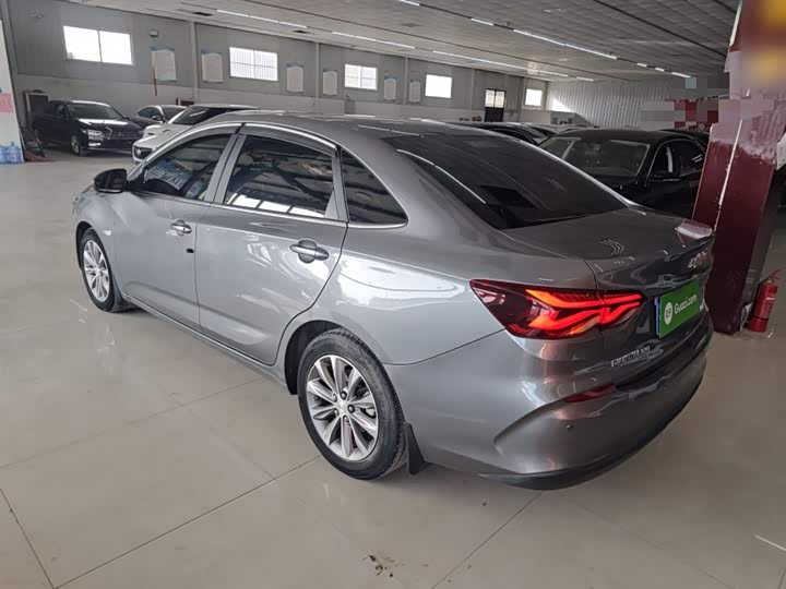 Фото 5 - Chevrolet Monza