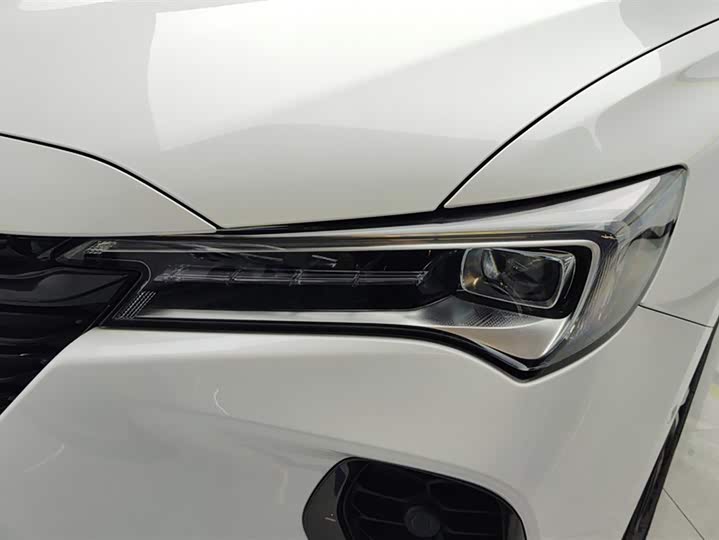 Фото 5 - Buick Verano