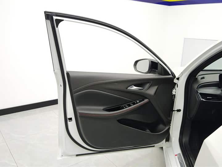 Фото 7 - Buick Verano