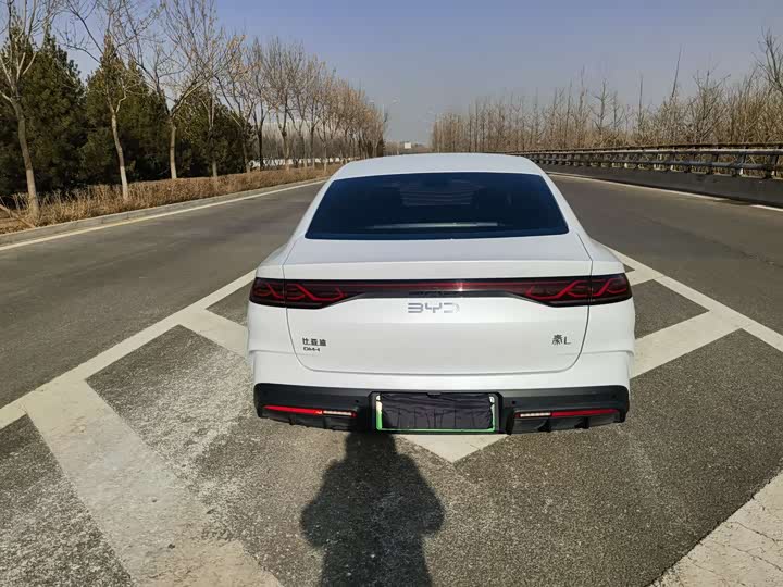 Фото 4 - BYD Qin L