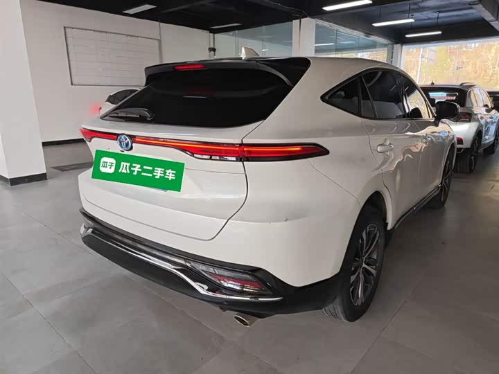 Фото 7 - Toyota Venza