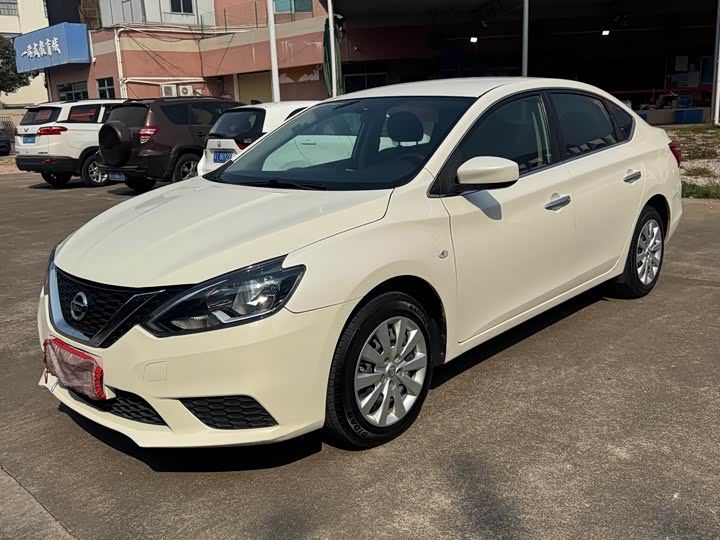 Фото 1 - Nissan Sylphy