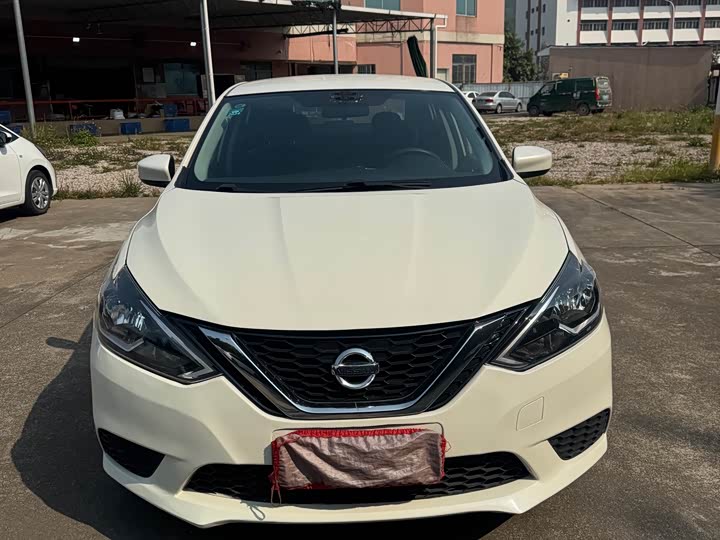 Фото 2 - Nissan Sylphy