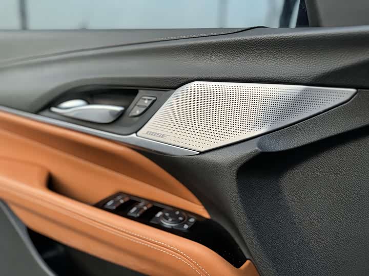 Фото 6 - Cadillac CT4