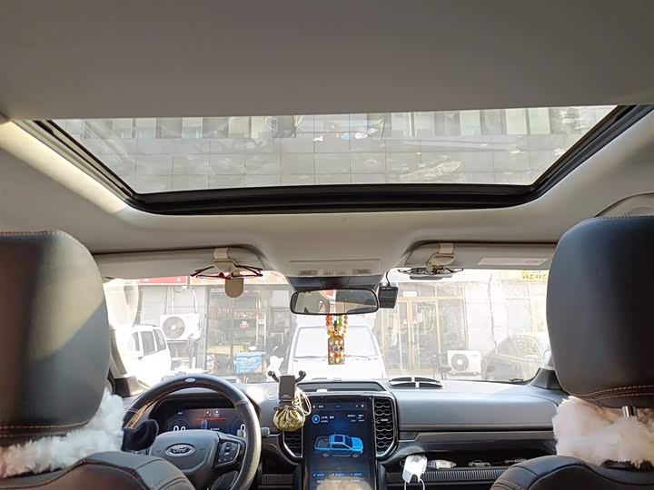 Фото 9 - Ford Ranger