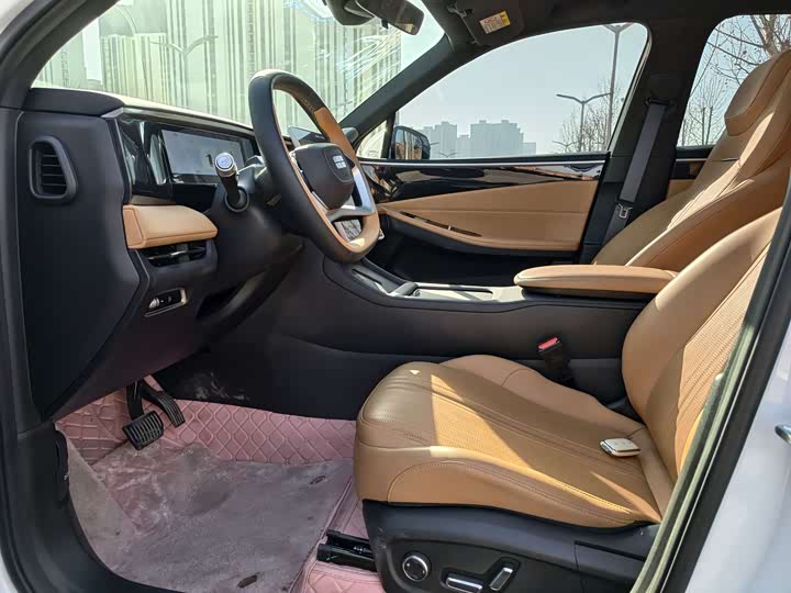 Фото 5 - Geely Galaxy L7