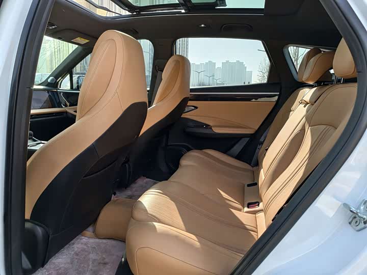 Фото 6 - Geely Galaxy L7