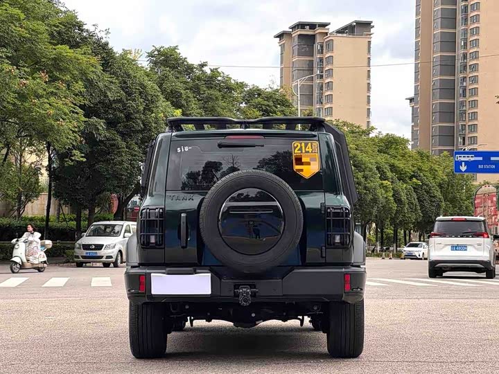 Фото 8 - Tank 300