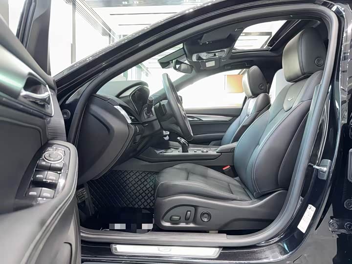 Фото 4 - Cadillac CT5