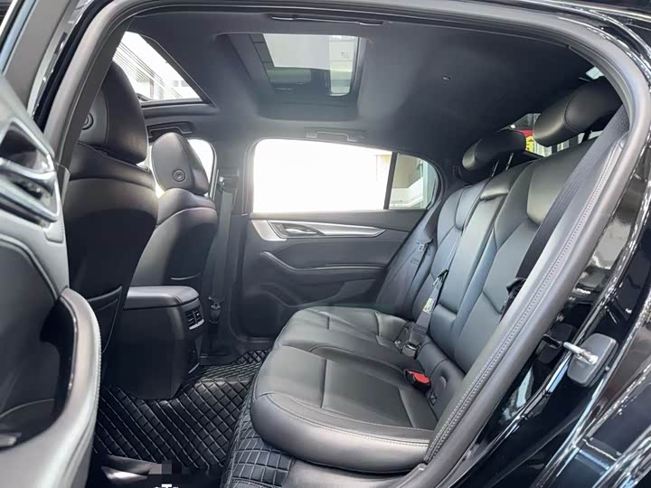 Фото 7 - Cadillac CT5