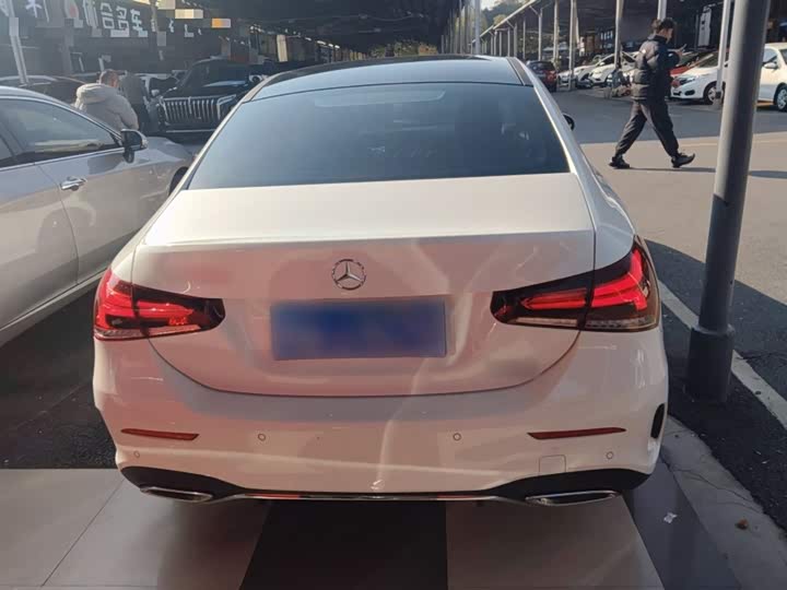 Фото 6 - Mercedes-Benz A-Class