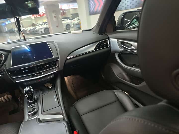 Фото 3 - Cadillac CT5