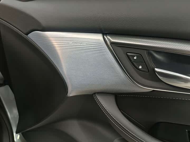 Фото 4 - Cadillac CT5