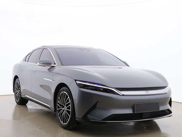 Фото 3 - BYD Han