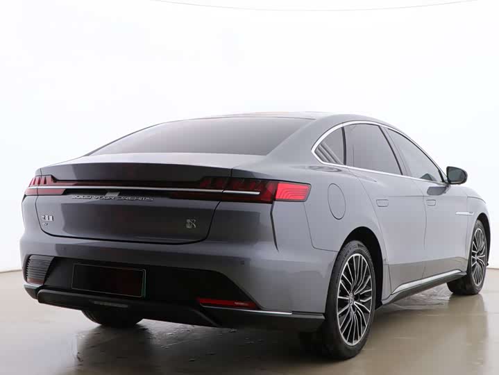 Фото 6 - BYD Han