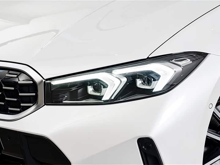 Фото 4 - BMW 3 Series