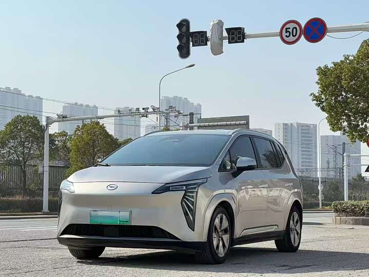 Фото 1 - GAC Aion Y