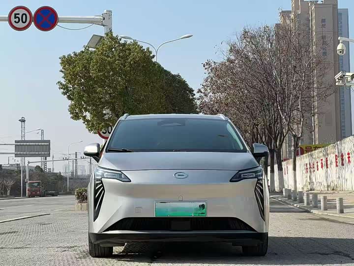 Фото 2 - GAC Aion Y