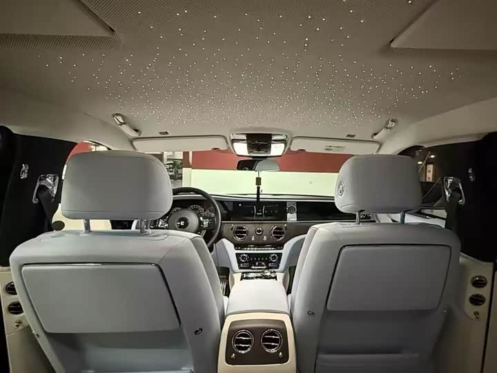 Фото 7 - Rolls-Royce Ghost