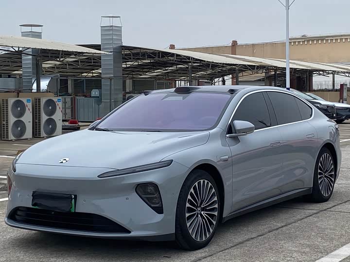 Фото 1 - Nio ET7